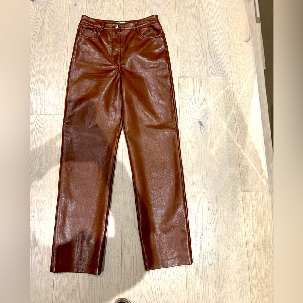 The Melina pant Aritzia Wilfred - size 4